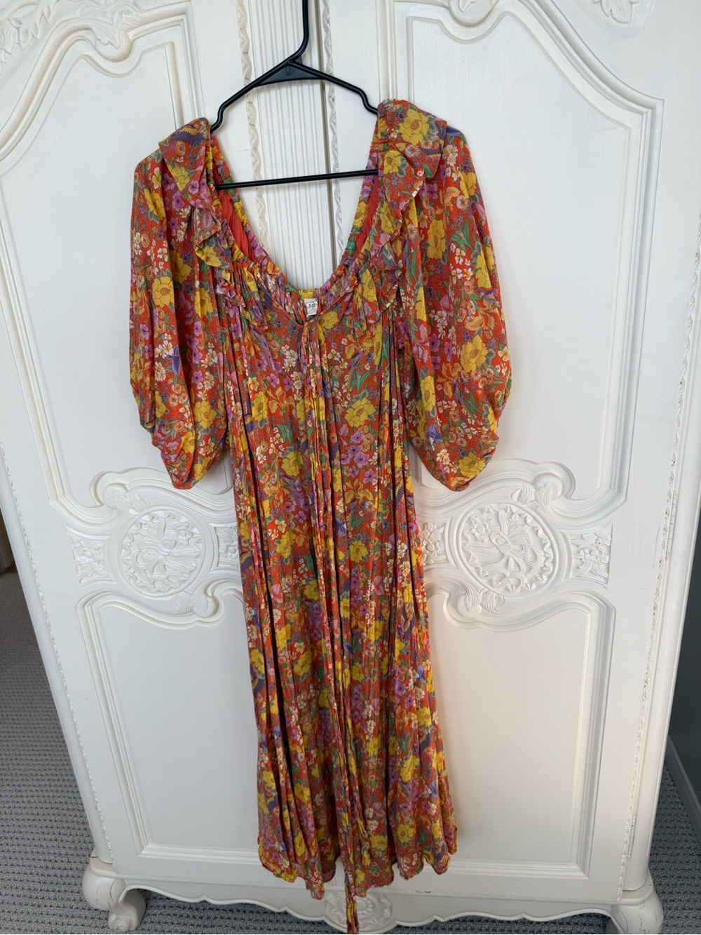 Last Drinks Maxi Floral Puff-Sleeve Maxi Dress in Rust Yellow